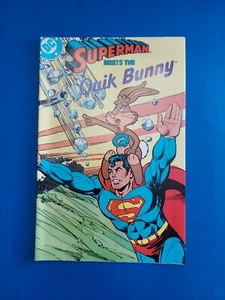 Cómic promocional de Superman Meets the Quik Bunny 1987 Nestlé - Imagen 1 de 10