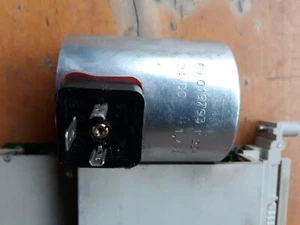 Magnetic coil bosch 24V - Picture 1 of 3