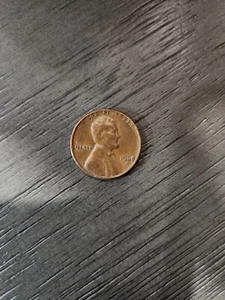1968 D Lincoln Penny with Error on Top Rim, and "L" in Liberty on Edge, & More - Picture 1 of 5