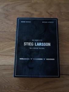 Stieg Larsson, Millennium Trilogie, 4 DVDs inkl. Bonus Disc - Bild 1 von 2