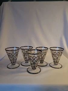Set 5 bicchieri cordiali sovrapposti argento - Foto 1 di 3