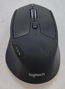 Logitech M720 Triathlon Multi-Device Wireless Mouse - No Receiver - Picture 1 of 6