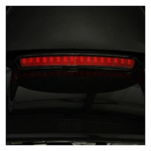 Luce del coperchio tour-pakr nero lente rossa 14-24 touring Custom dynamics - Foto 1 di 1