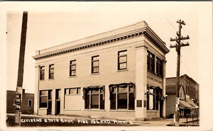 PINE ISLAND, MINNESOTA - CITIZENS STATE BANK - ALTE ECHTFOTO POSTKARTE - Bild 1 von 2