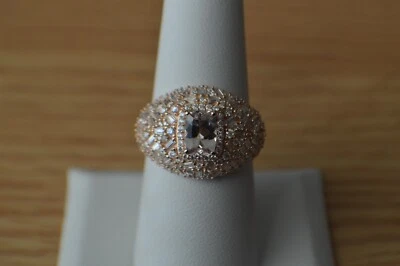 Anillo cúpula de morganita/moissanita de 2,65 quilates de oro rosa de 18 quilates sobre plata de ley talla 8 Foto 1 de 4