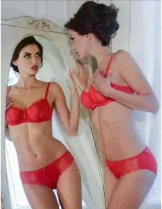 PIEGE LINGERIE SOUTIEN GORGE ARMATURE 105E MODELE NEW GRACE REF 221141 - Imagen 1 de 4
