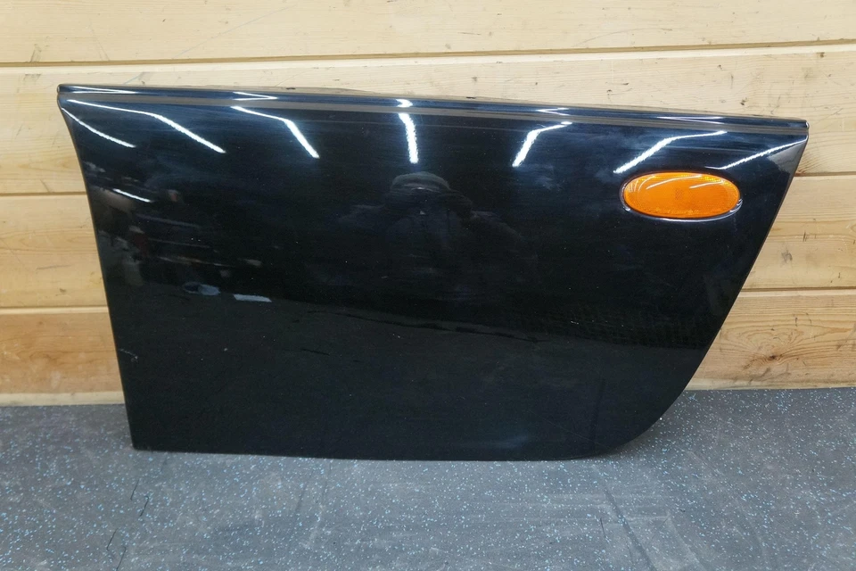 Front Right Side Fender Lower Engine Panel 04874316 OEM Plymouth Prowler 1997-02 Foto 1 de 4