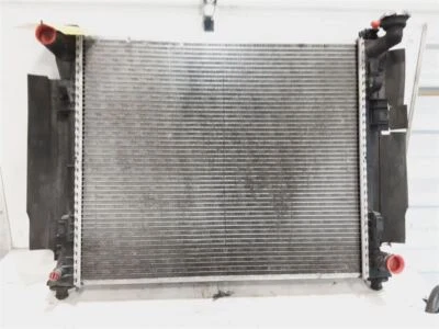 Dodge Caravan 2008-2020 radiador refrigeración de alta resistencia OEM Foto 1 de 4