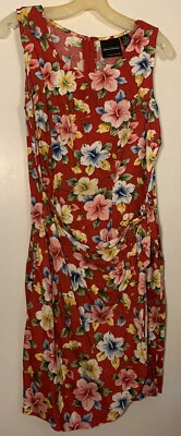 Vestido Floral UM & Company Rojo 🌺 Hibisco Talla 11/12 Simulado Envoltura Frontal Falda Panel Foto 1 de 4