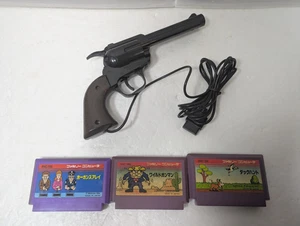 NINTENDO Famicom FC HVC-005 Gun Controller  Duck Hunt Wild Gunman JAPAN - Picture 1 of 8