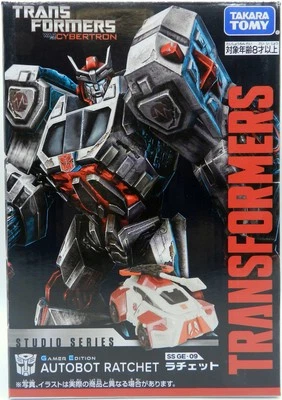 Transformers Studio Series Gamer Edition SS GE-09 Autobot Ratchet Action Figure - Image 1 of 4