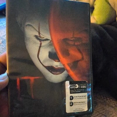 It  DVD 2017 - Image 1 of 2