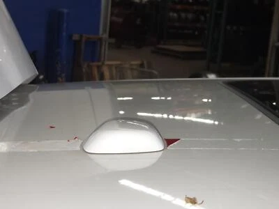 Antena de radio 11 12 13 14 15 16 17 18 PORSCHE CAYENNE; blanco puro 0Q Foto 1 de 4