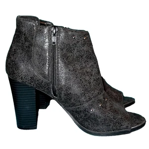 *NEW *Women Simply Vera Wang Peep Toe Chunky Heel Ankle Dress Booties BLACK sz 7 - Picture 1 of 6
