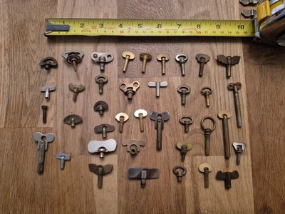Vintage Clock & Alarm Clock Winders Screw  Collectors Restorers Spare Parts A3 - Image 1 of 4