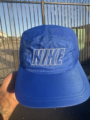 Gorra Nike Five Panel Nylon Strapback Años 90 De Colección RARA Increíble Estado Foto 1 de 4