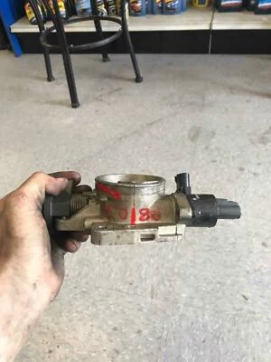 Cuerpo del acelerador Dodge Stratus 01 02 03 Foto 1 de 4