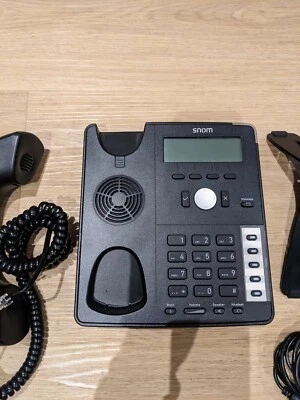 Snom D715 VOIP Business Desk Phone (includes power adapter) - Black, Used - Image 1 of 4