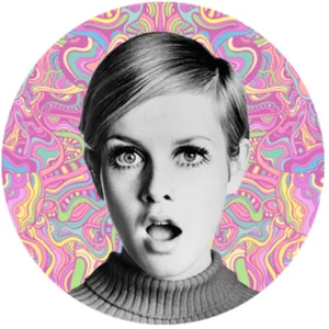 Chapa/Badge Twiggy . pin button fashion model sixties - Imagen 1 de 2