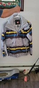 Lrg Boys Quicksilver Winter Coat - Picture 1 of 9