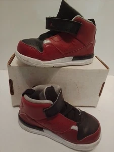 Air Jordan Flight Black/Red/White Boy Size 7C #629944-001 - Picture 1 of 5