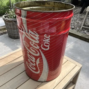 Coca Cola - 1990 - Metal Bin Coke - Seat Red Vintage Retro Storage - Picture 1 of 7