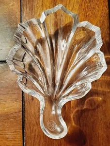Piatto portagioie vintage Baccarat Art vetro cristallo feuille forma foglia da collezione - Foto 1 di 5