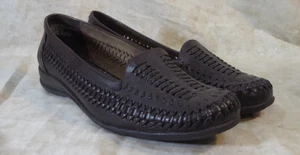 Shoes Covington Women's Dark Brown Slip-On Loafers Weave Size 8½W LIKE NEW - Picture 1 of 11