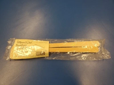 PAMPERED CHEF BAMBOO 2 Piece Spatula SET New in package VINTAGE OLDER STYLE - Image 1 of 3