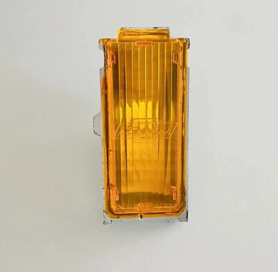 NOS GM 1976 78 雪佛兰 Nova 转向信号灯 76-78 Nova 转向信号灯 — 第 1/4 张图片