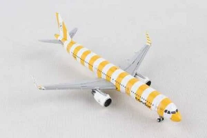 GEMINI CONDOR A321 1/400 REG#D-AIAD YELLOW STRIPES (**) - Picture 1 of 4