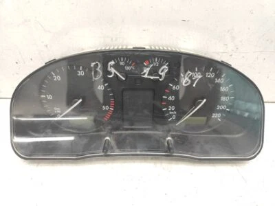 Volkswagen PASSAT B5 1998 LHD Diesel Strumento Di Misura Tachimetro 3B0919860D Foto 1 de 4