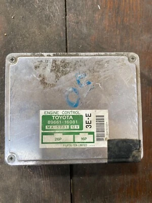 1992 年丰田 Tercel 发动机控制模块 89661-16081 — 第 1/3 张图片