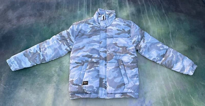Hollister California Puffer Collection Men's White Camo Jacket Size L. - Image 1 of 4