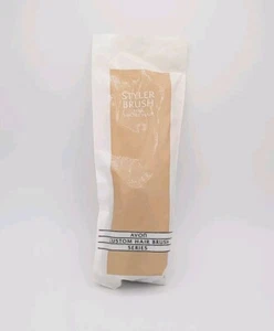 Avon Vintage 1993 STYLER BRUSH FOR SHORT HAIR Custom Hair Brush Series SEALED - Picture 1 of 2