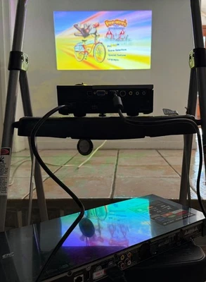 Dell M209X Portable Projector With Carrying Case And Remote - Image 1 of 4