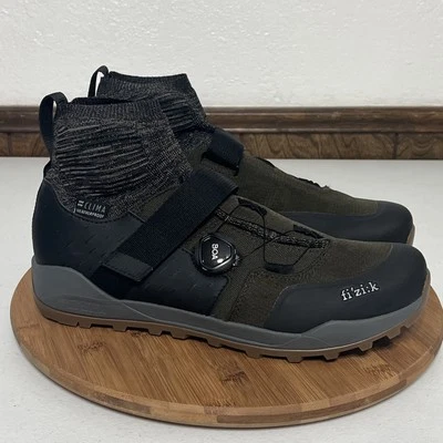 Sapatos de ciclismo Fizik fi’zi:k Terra Clima X2 azeitona/caramelo 44.5 UE 11 EUA (S3) BOA - Imagem 1 de 4