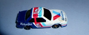 Matchbox 1991 Mark Martin #6 Valvoline 1991 Ford Thunderbird1:64 Scale Diecast - Picture 1 of 5