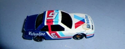  Matchbox 1991 Mark Martin #6 Valvoline 1991 Ford Thunderbird1:64 Scale Diecast  - Image 1 of 4