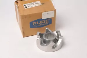 Genuine Polaris 5137025 Ramp,Driven 60/40 .45 clutch NOS - Picture 1 of 3