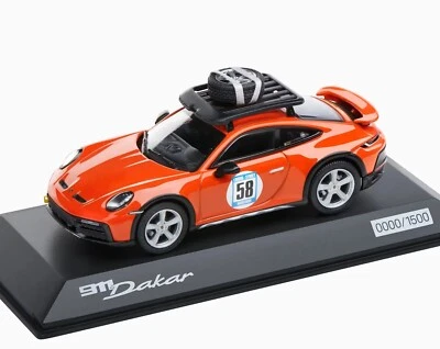 1:43 SPARK 2023 PORSCHE 911 992 Dakar #58 London-Sydney Marathon LIM. DEALER ED. Foto 1 de 3