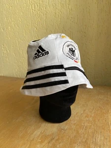 GERMANY 2006 2007 BUCKET HAT FOOTBALL SOCCER HOME WHITE MEN hand made - Picture 1 of 11