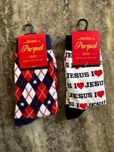 NWT- Women Sz 9-11, 2 Pairs Socks. 1 Says I Love Jesus, 1 Red/White/Blue Argyle - Bild 1 von 2