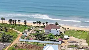 Mansion, property, real estate, beach resort, holiday house, vacation rental, ho - Bild 1 von 24
