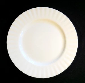 Beautiful Royal Albert Chantilly Platinum Salad Plate - Picture 1 of 2