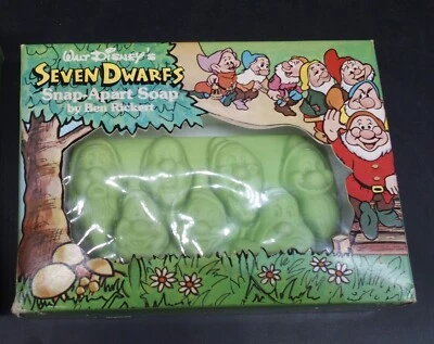 Walt Disney's Snow White and the Seven Dwarfs Snap Apart Soap w/ Original Box - Image 1 of 3