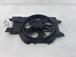 2004-2007 Saturn VUE Radiator Cooling Fan Assembly OEM - Picture 1 of 9