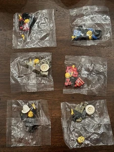 Menge 6 Lego Minifiguren in versiegelten Tüten Sheriff Musketier Feuerwehrmann Ringmaster ++ - Bild 1 von 13