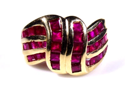 1.50 ctw Ruby Dome Cluster Ring 14K yellow gold princess cut gemstones - Image 1 of 4