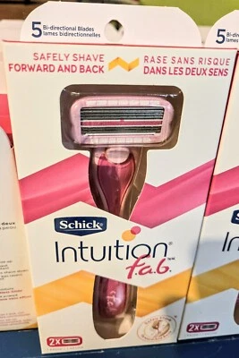 Schick Intuition f.a.b. - Adelante y atrás - Maquinilla de afeitar bidirecta con mango Foto 1 de 2